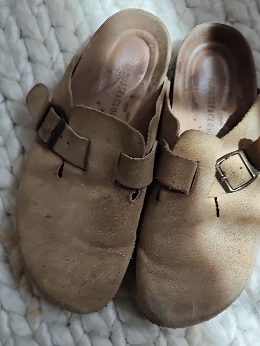 Musse & Cloud Women's Suede Slip-On Clog in Tan